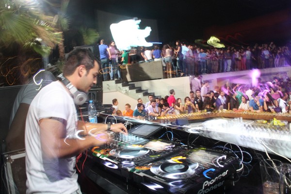 AUB Fall Back Party 